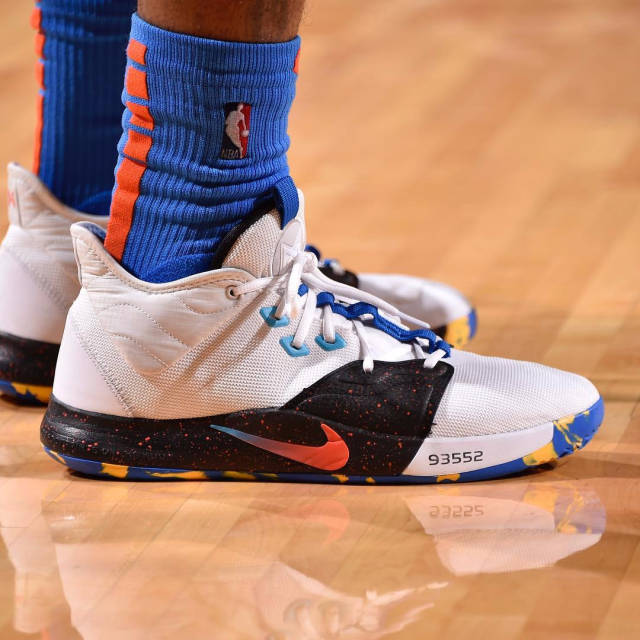 这类微调让 这类微调让